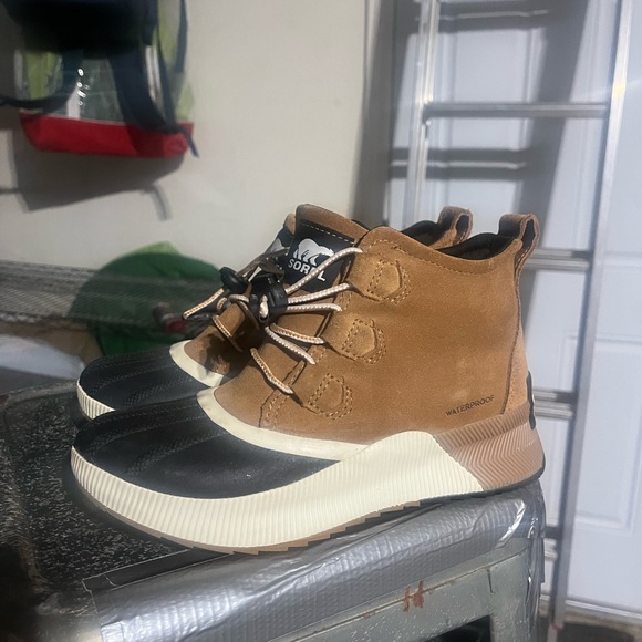 Sorel Shoes - Sorel boots